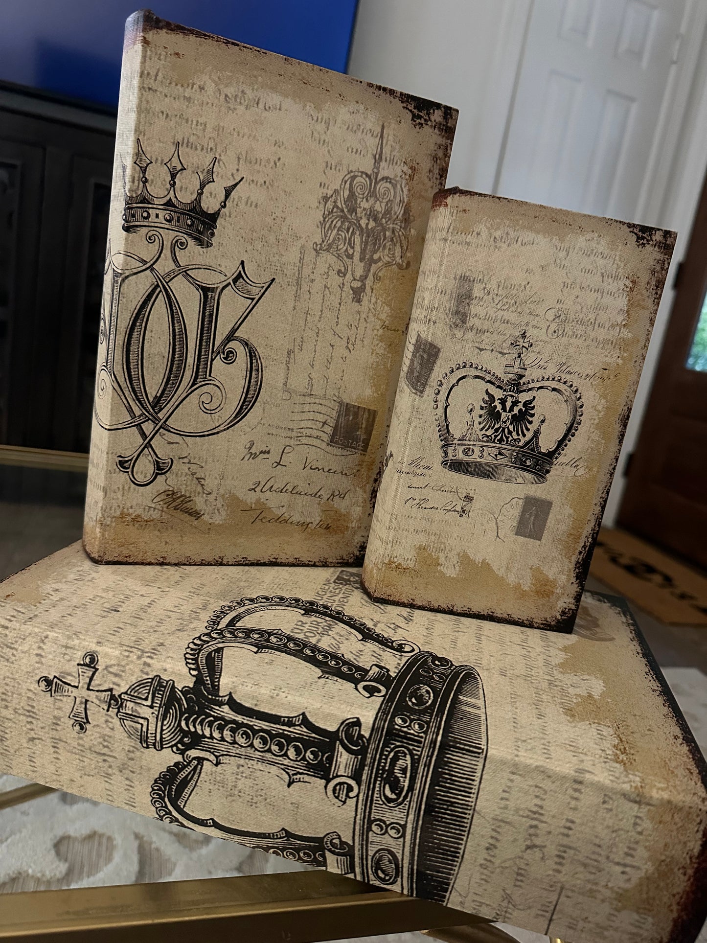 Royal Vintage Book Boxes
